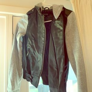 Faux leather and cotton jacket!